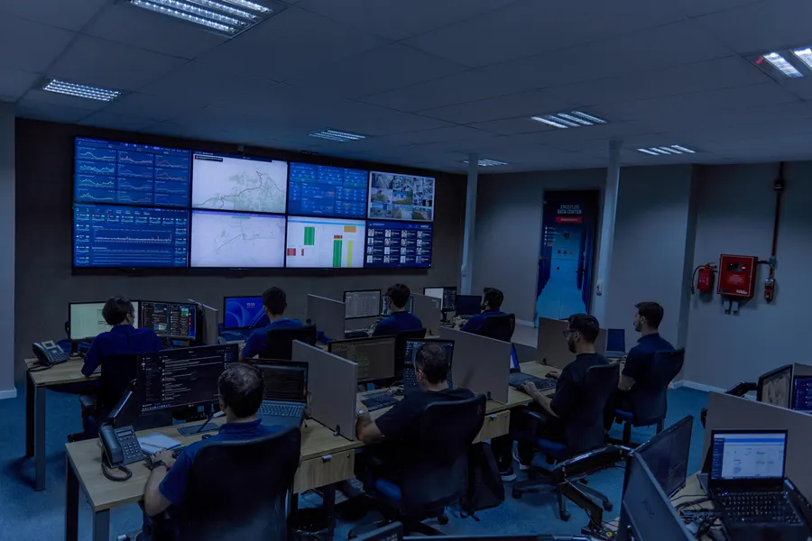 Sala de monitoramento de rede e Data Center